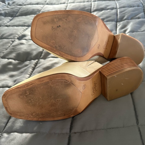 Crown Vintage Gallens mules, size 10M. - Picture 3 of 3